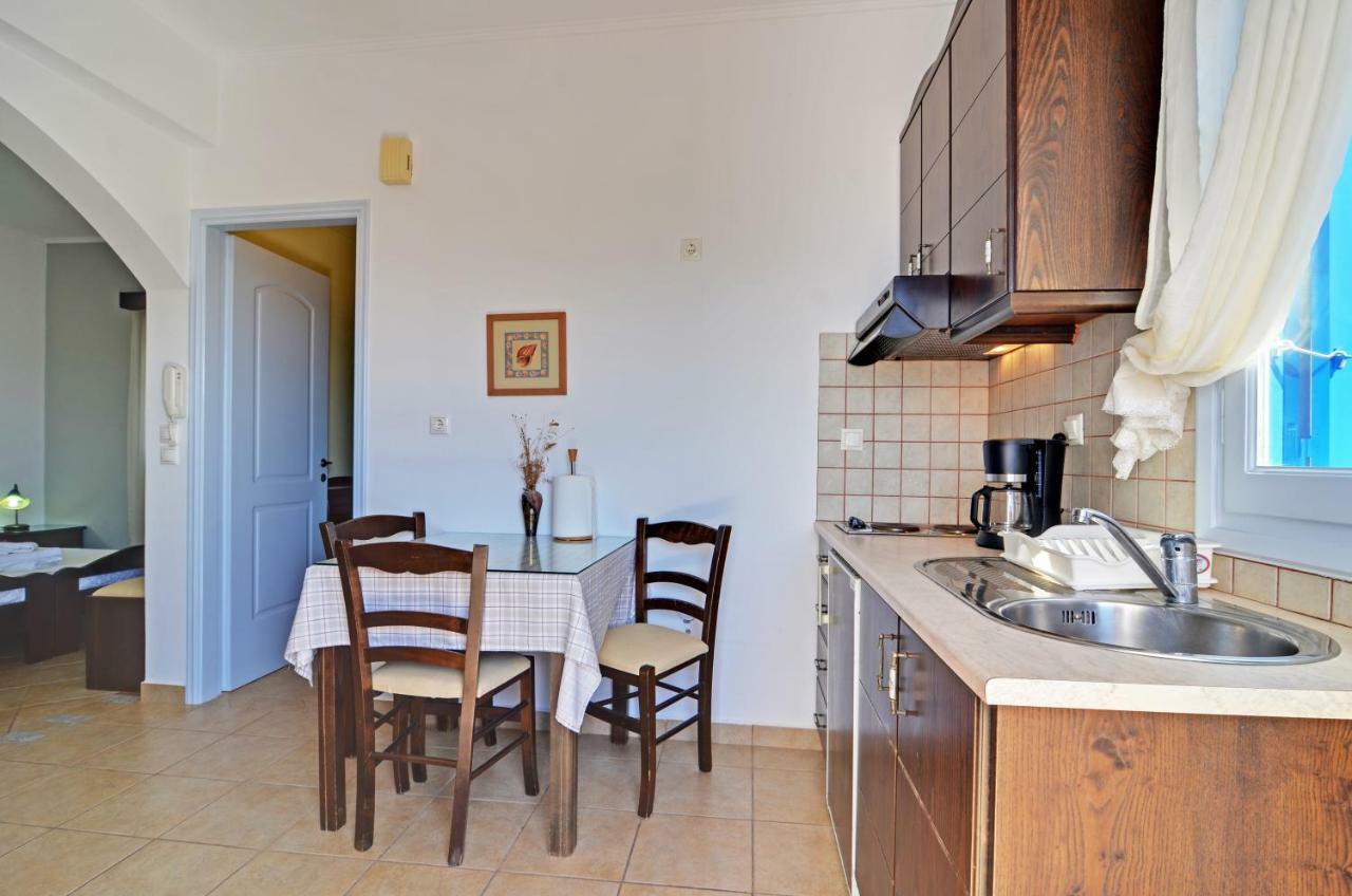 Nikos Sea View Apartments Adamantas  Dış mekan fotoğraf