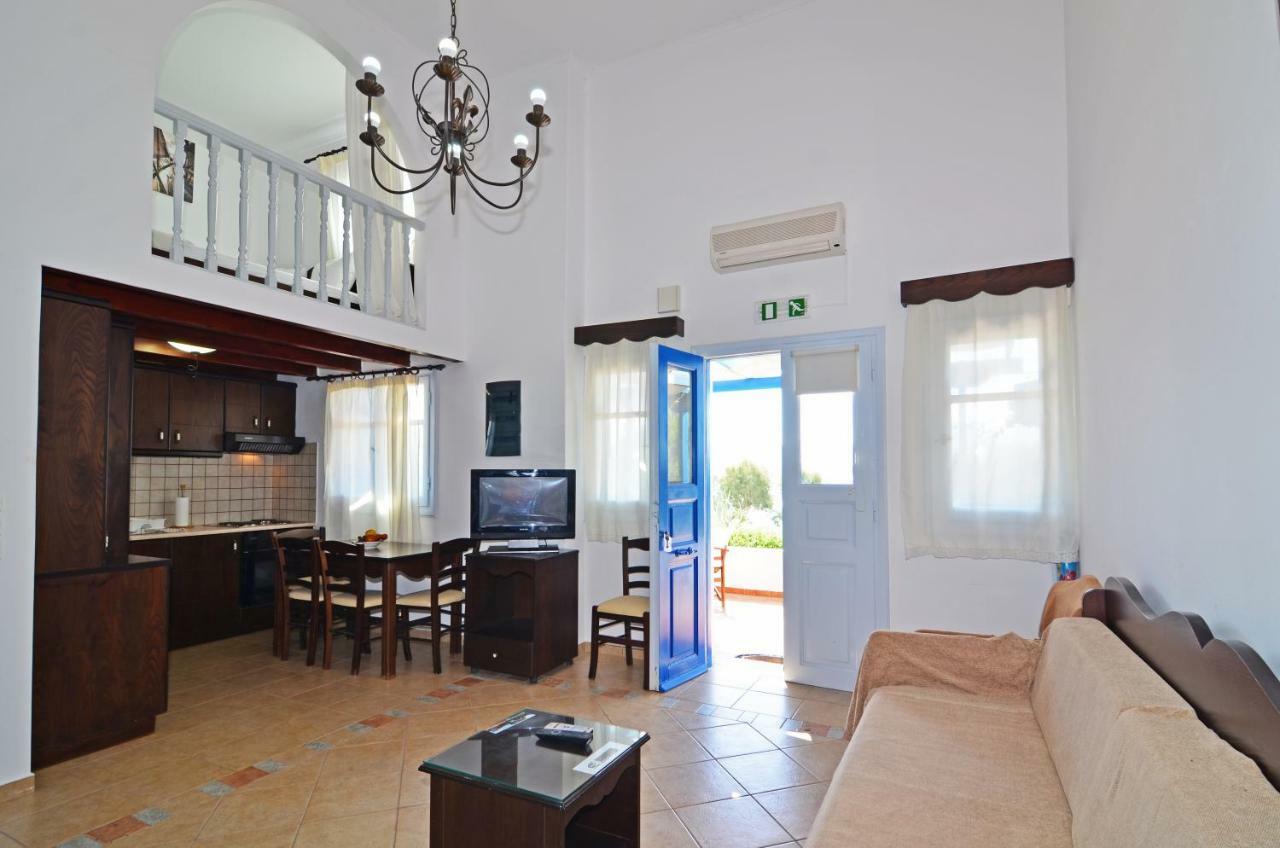 Nikos Sea View Apartments Adamantas  Dış mekan fotoğraf