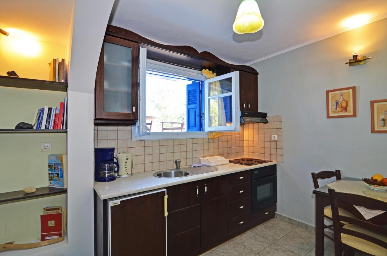 Nikos Sea View Apartments Adamantas  Dış mekan fotoğraf