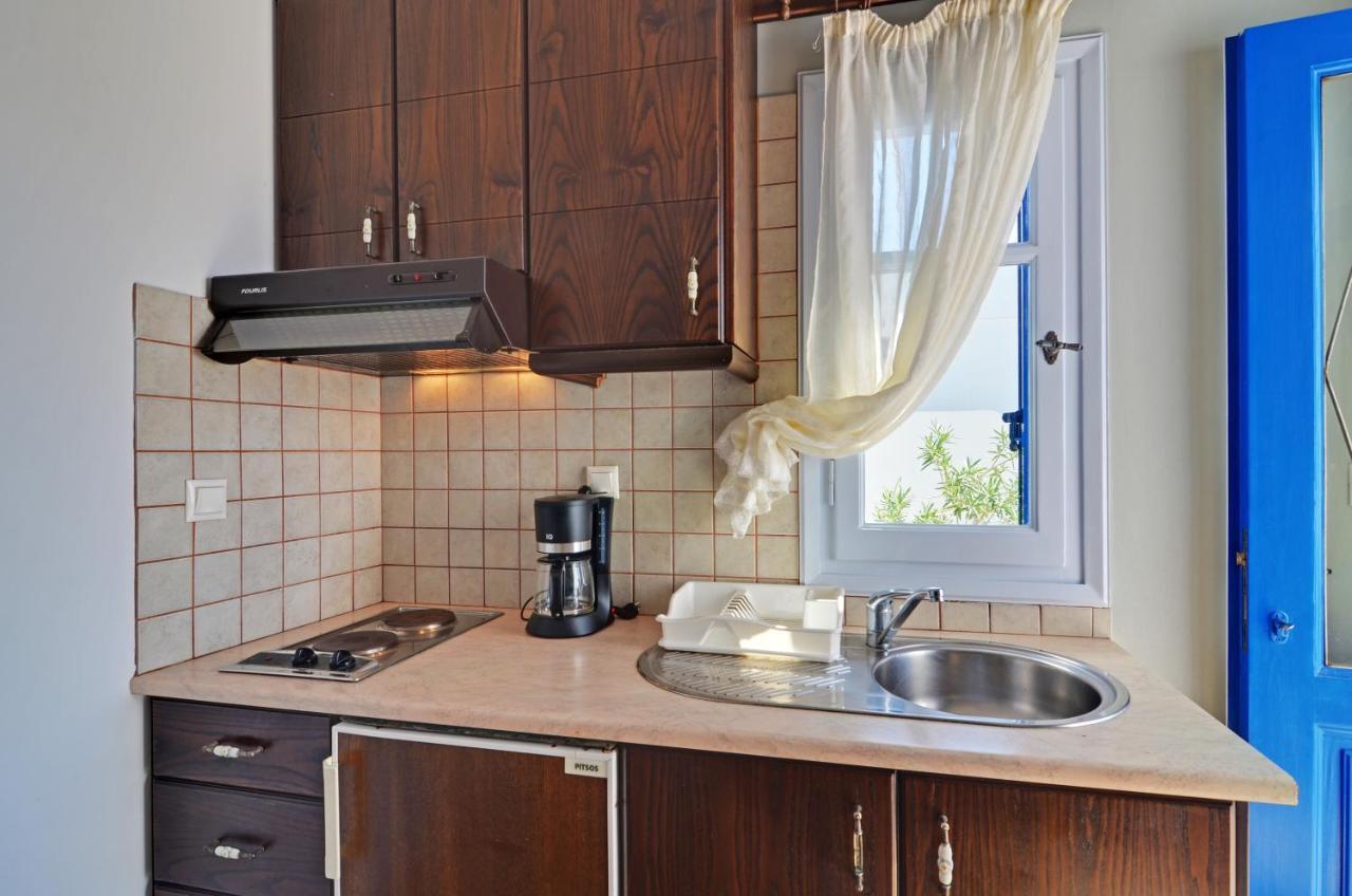 Nikos Sea View Apartments Adamantas  Dış mekan fotoğraf